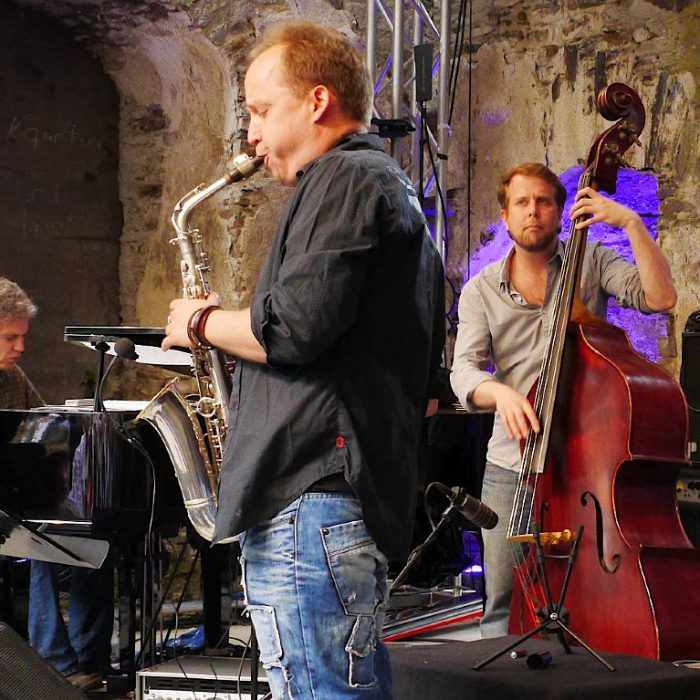 Jonas Röser Quartet 38