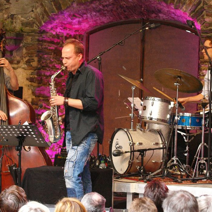 Jonas Röser Quartet 33