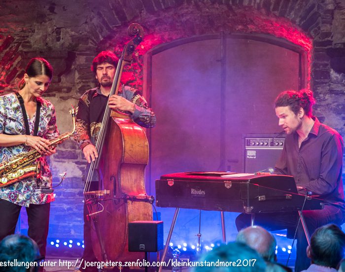 Karolin Strassmayer 11