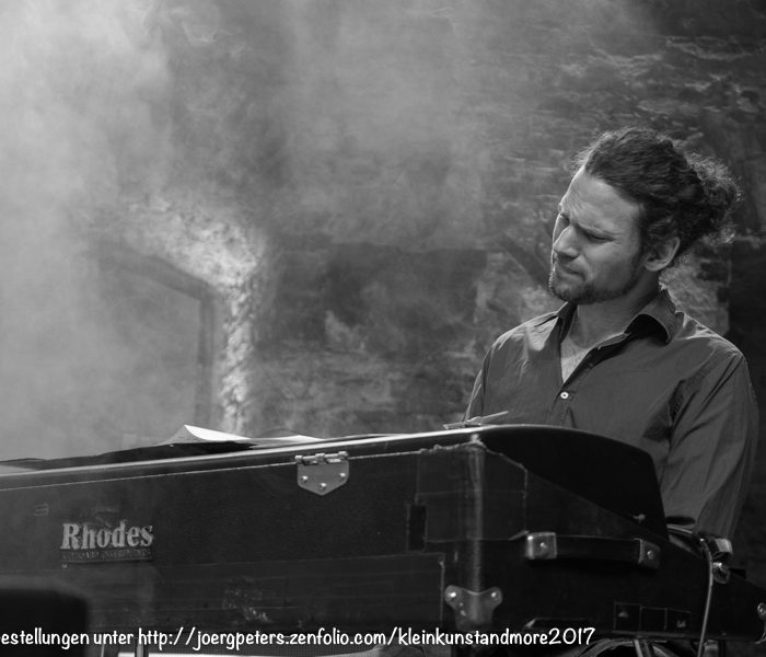 Karolin Strassmayer 22